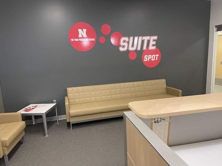 Suite spot lobby